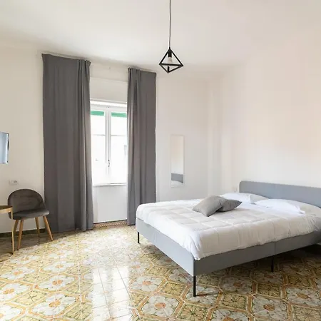 Apartament Nella's Carlo Iii