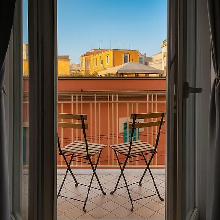 Nella's Carlo Iii Naples